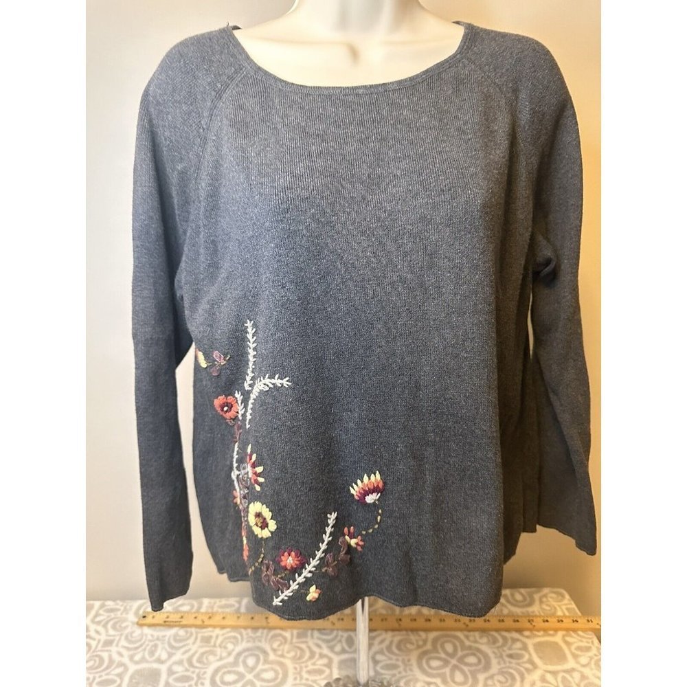 Vintage Liz Claiborne Women’s Sweater Floral Embroidered Cottagecore Petite M